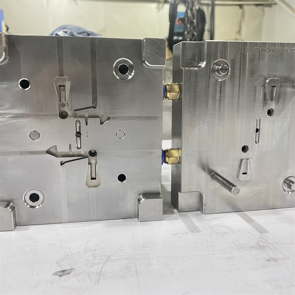 Minisize babyplastic injection machine used mould for small size ...