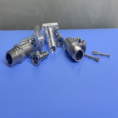 Service d'usinage OEM à 5 axes pour prototypes et machines CNC pour produits métalliques