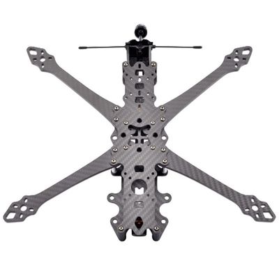 Service de découpe de fibres de carbone CNC sur mesure Prix compétitifs Épaisseur 0,5 mm-10 mm Temps de traitement rapide
